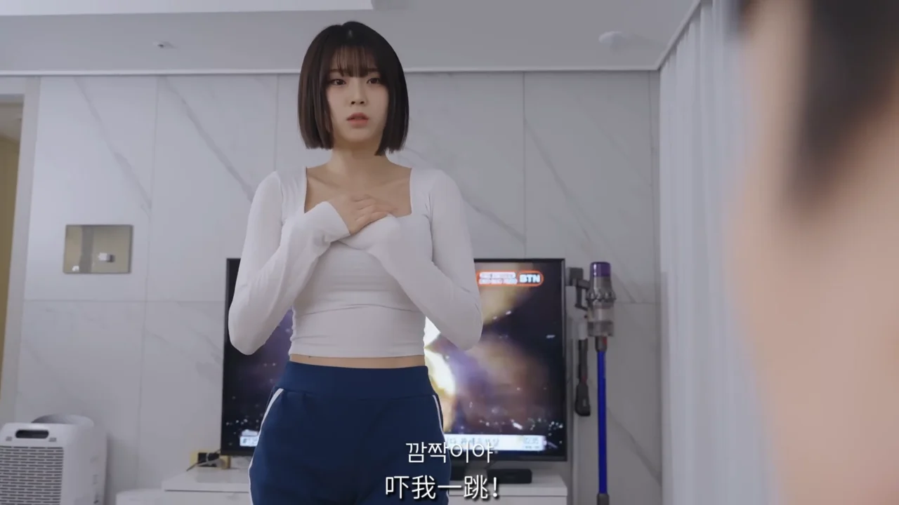《家有女鬼》EP1：新家里竟住着一个女鬼 - 图片 1