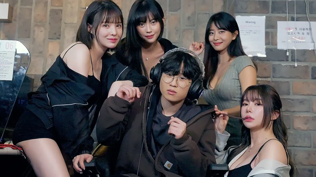 《网吧的故事：你不吃吗？》EP1：寻找弟弟的两个姐姐
