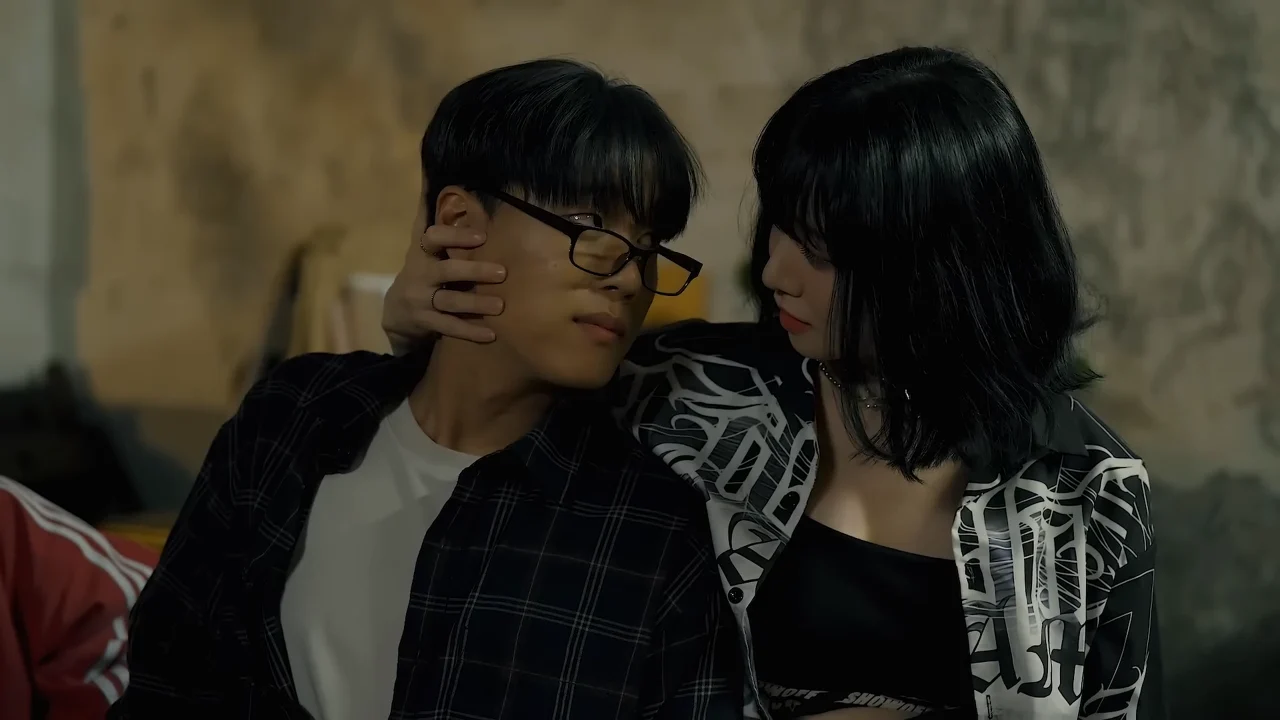 《高利贷女老板》EP1：两小时债务倒计