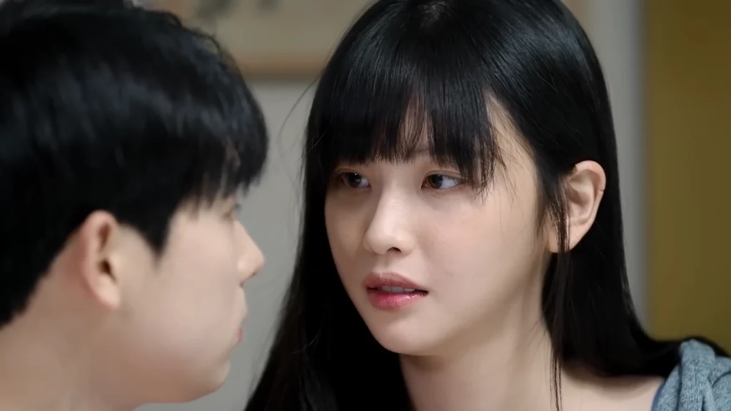 《被困在女同学家》EP2：今晚回不去了 - 图片 1
