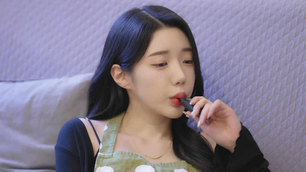 《网吧的故事：曾经的不良少女》EP2：医生老公的麻烦生活 - 图片 1