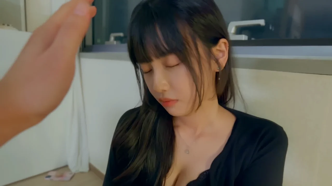《邻家姐姐》EP2：酒后说出口的珍贵存在