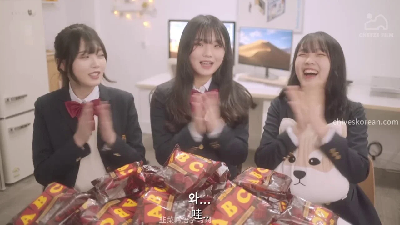 《再靠近一点点：视频社日记》EP3：四百颗巧克力的开机日 - 图片 7
