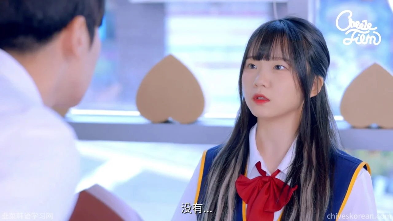 《以朋友之名2》EP6：三个男闺蜜挤进便利店，她这一班还能平安结束吗？ - 图片 1