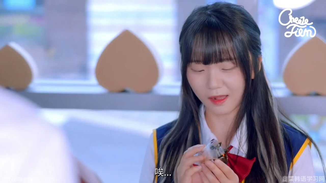 《以朋友之名2》EP6：三个男闺蜜挤进便利店，她这一班还能平安结束吗？ - 图片 2