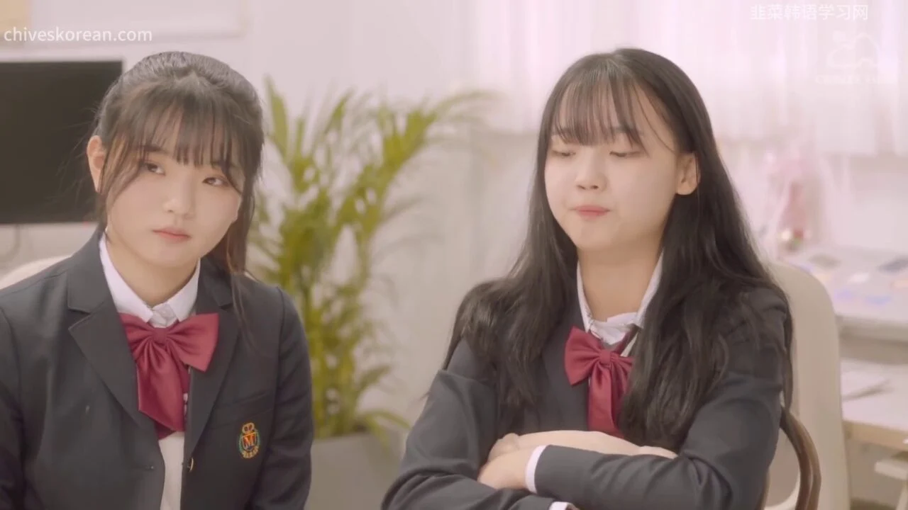 《再靠近一点点：视频社日记》EP2：海报招来的旧相识 - 图片 5