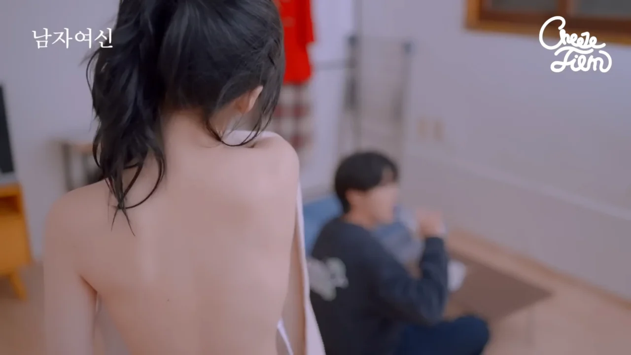 《男身女神》EP2：同一间屋檐下的试探